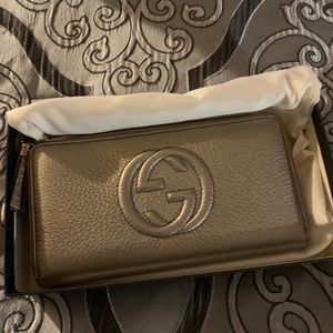 Gold GUCCI Wallet